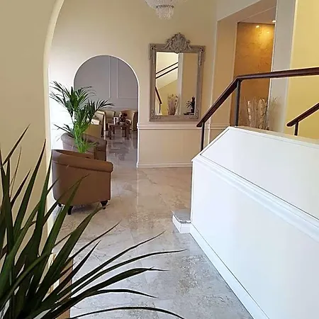 Regina Margherita 4*