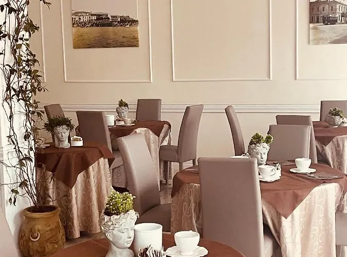 Regina Margherita Hotel 4*