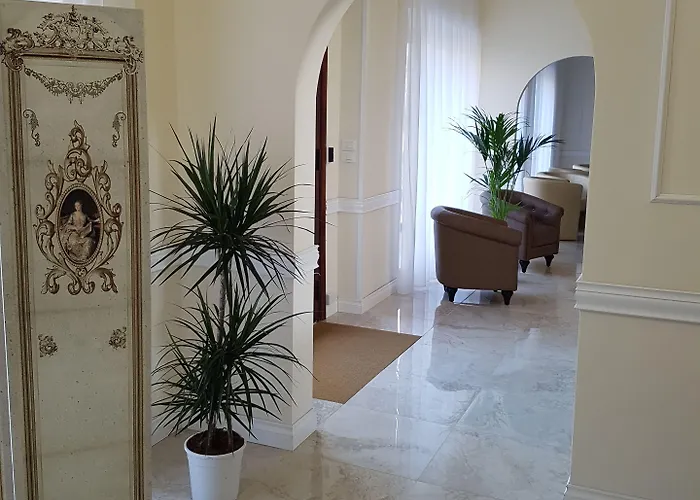 Regina Margherita Hotel 4*